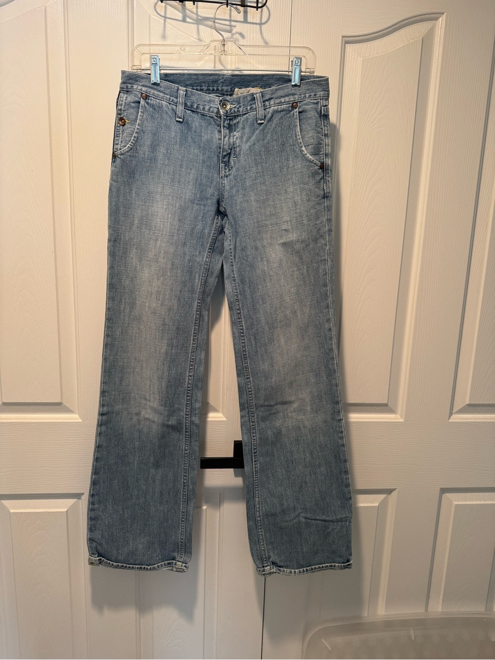 Gap Women’s 1969 Vintage Light Blue Straight-Leg Jeans